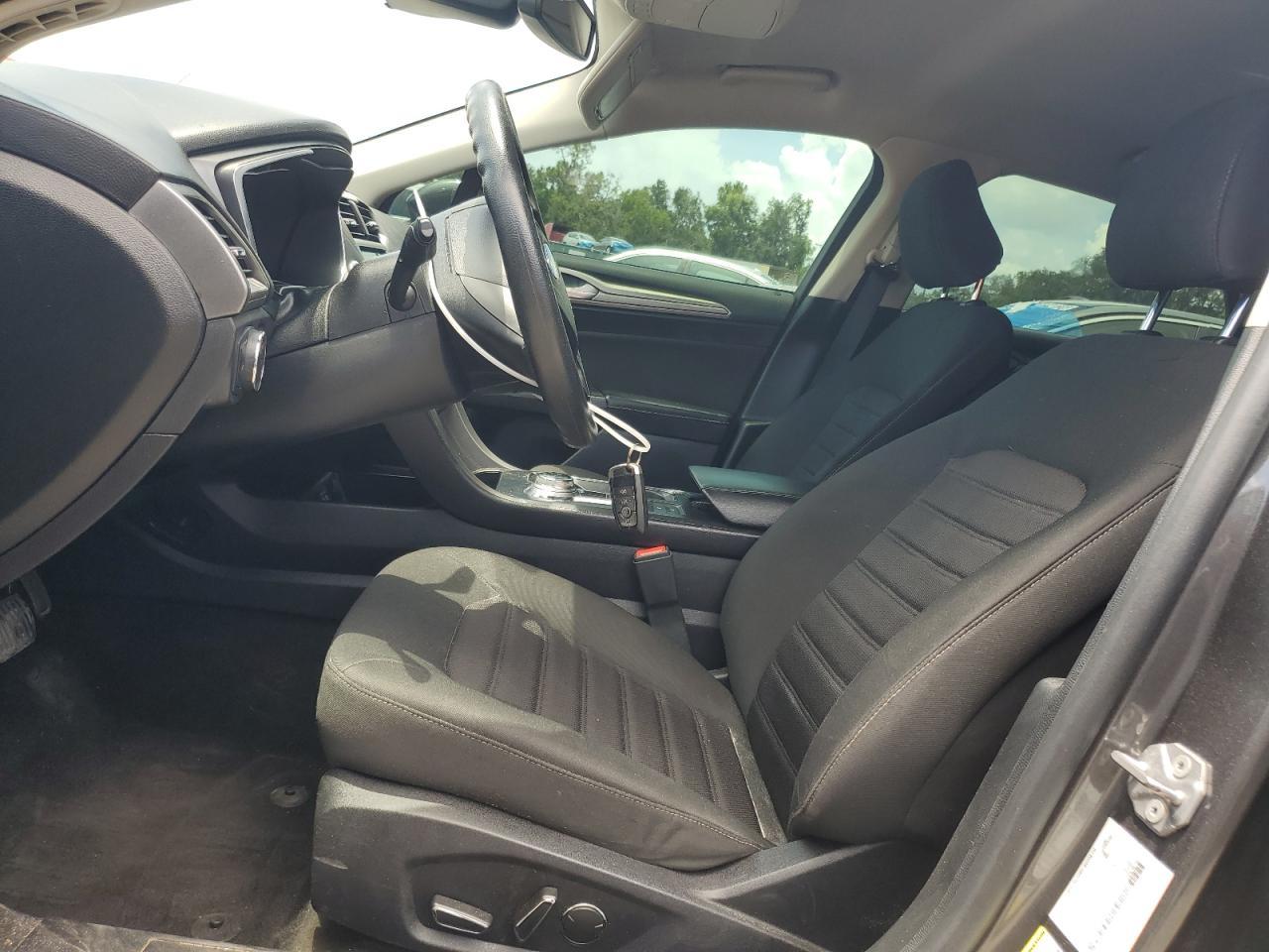 2020 Ford Fusion Se - Фото 7