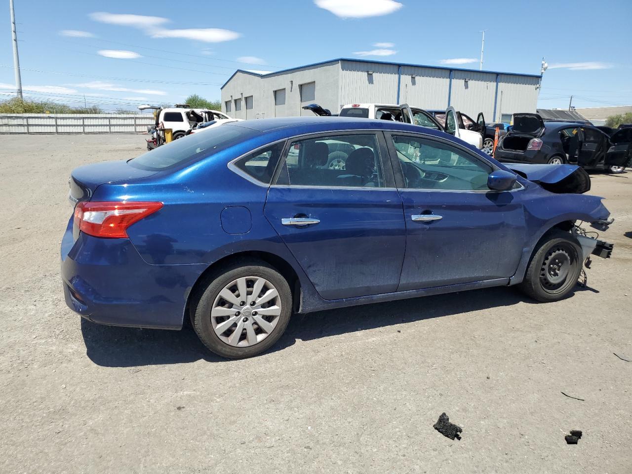 2017 Nissan Sentra S - Фото 3