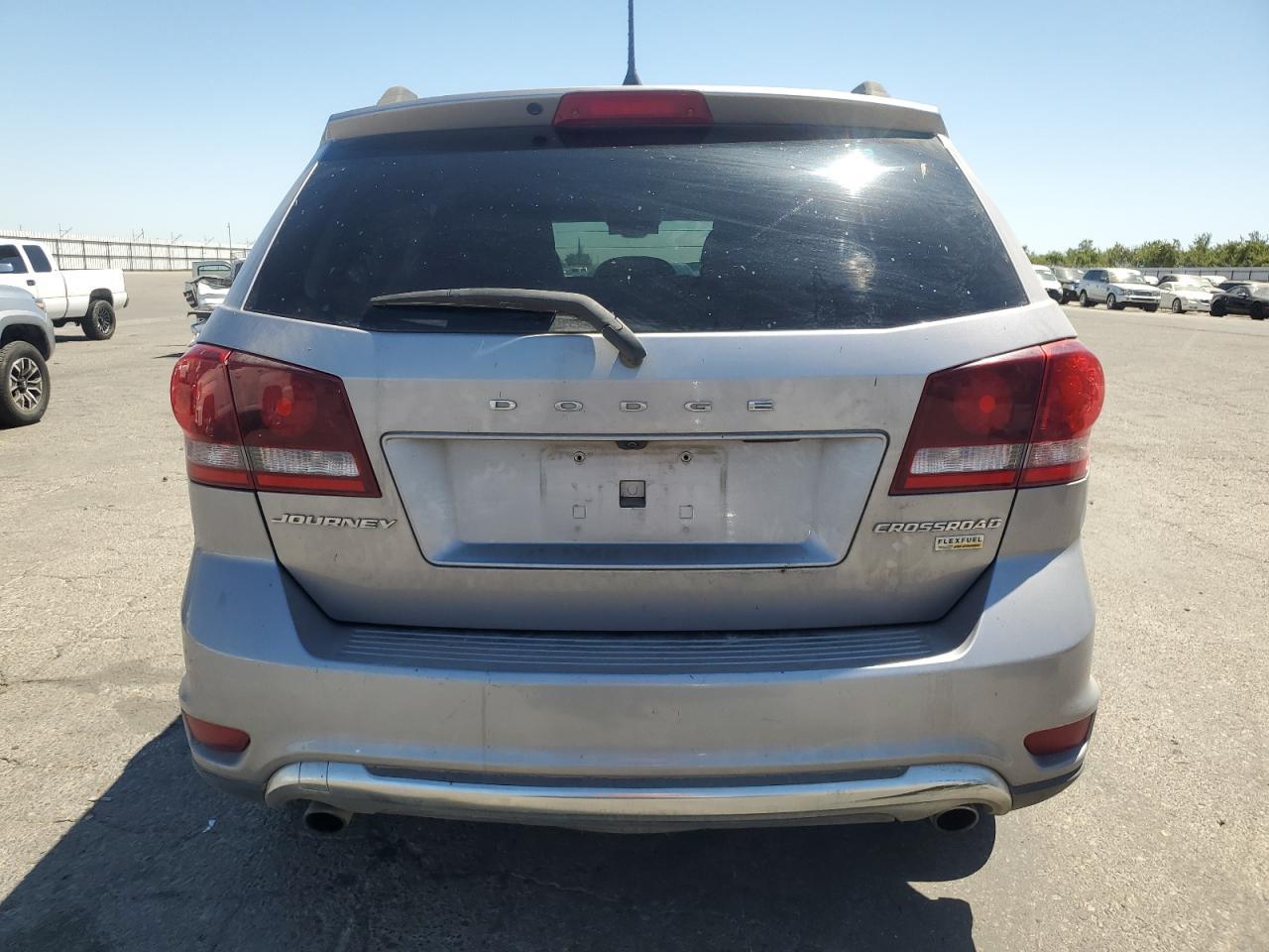 2018 Dodge Journey Crossroad - Фото 6