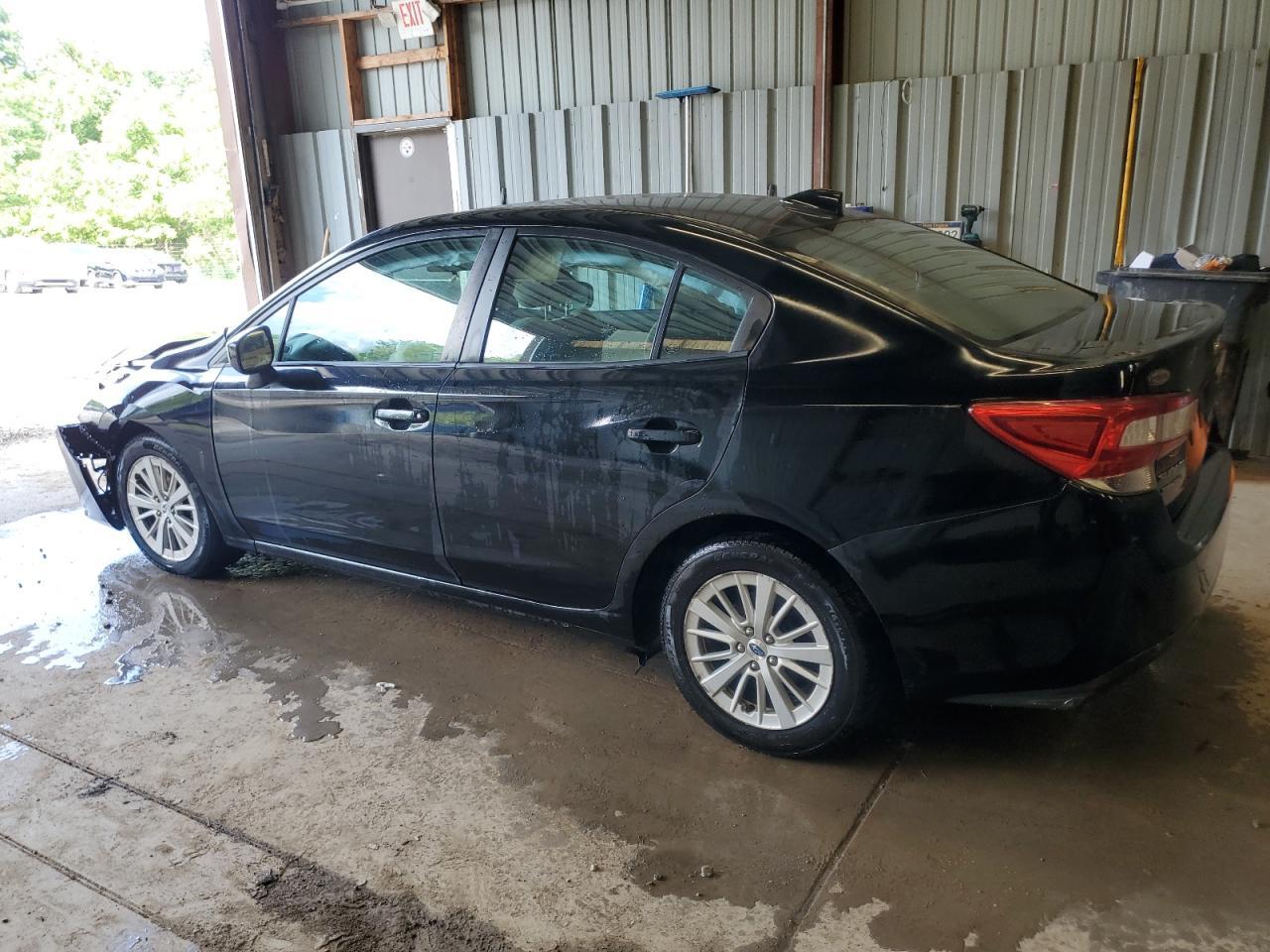 2018 Subaru Impreza Premium - Фото 2