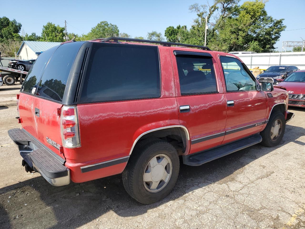 1997 Chevrolet Tahoe K1500 - Фото 3