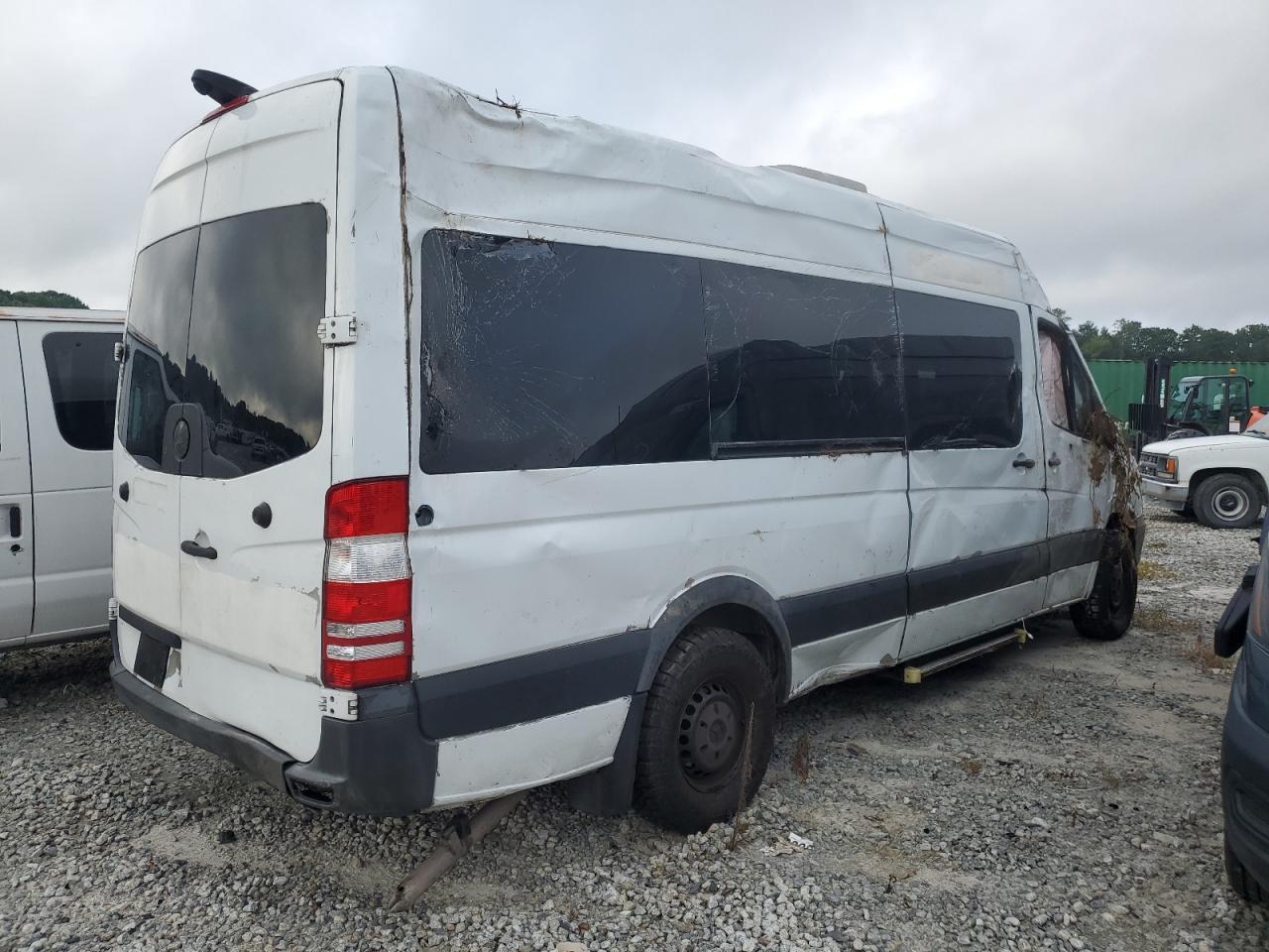 2018 Mercedes-Benz Sprinter 2500 - Фото 3
