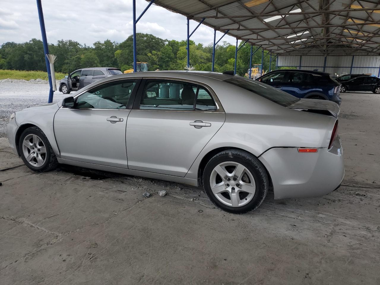 2012 Chevrolet Malibu Ls - Фото 2
