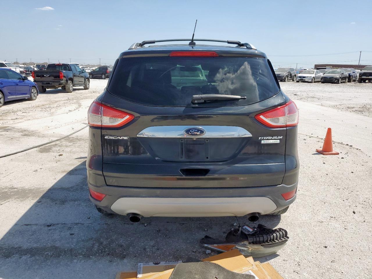 2015 Ford Escape Titanium - Image 6