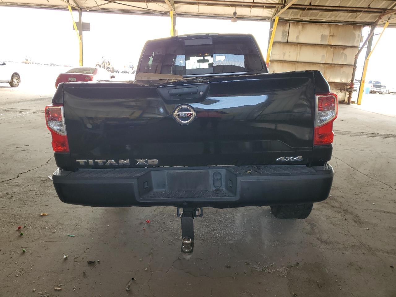 2017 Nissan Titan Xd S - Фото 6