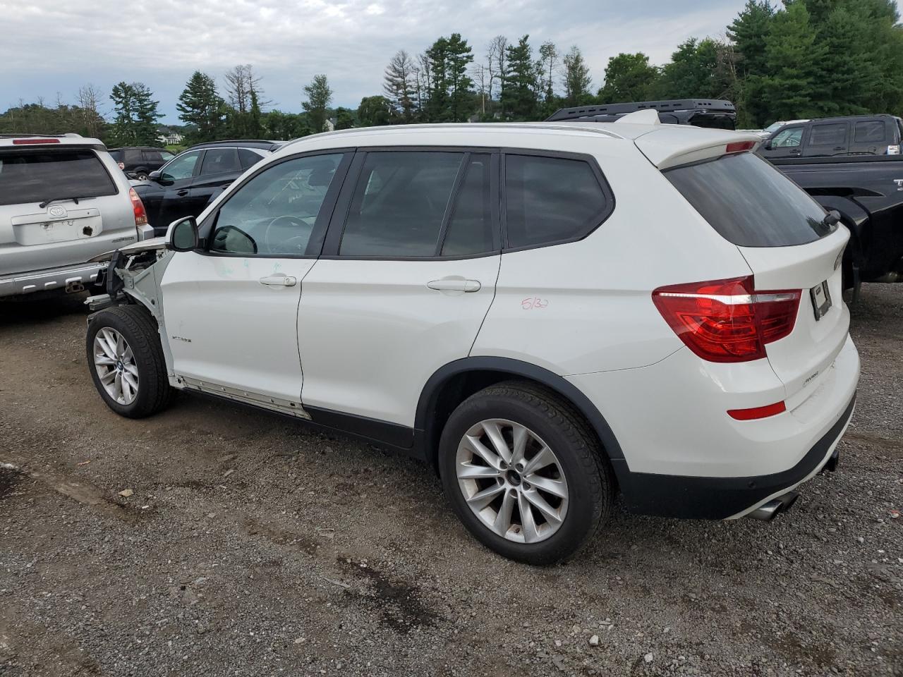 2016 BMW X3 xDrive28I - Фото 2