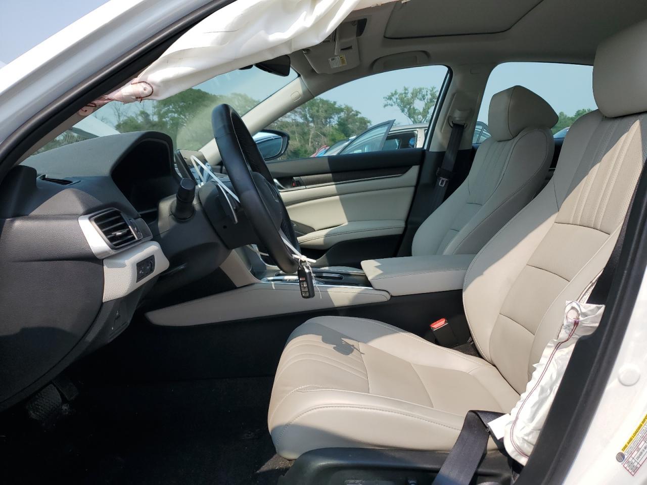 2022 Honda Accord Touring Hybrid - Фото 7