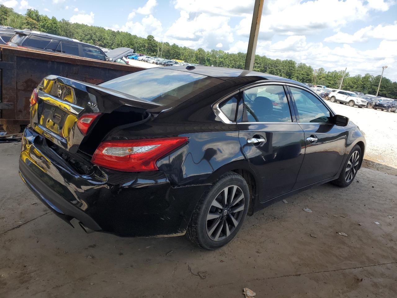 2017 Nissan Altima 2.5 - Фото 3