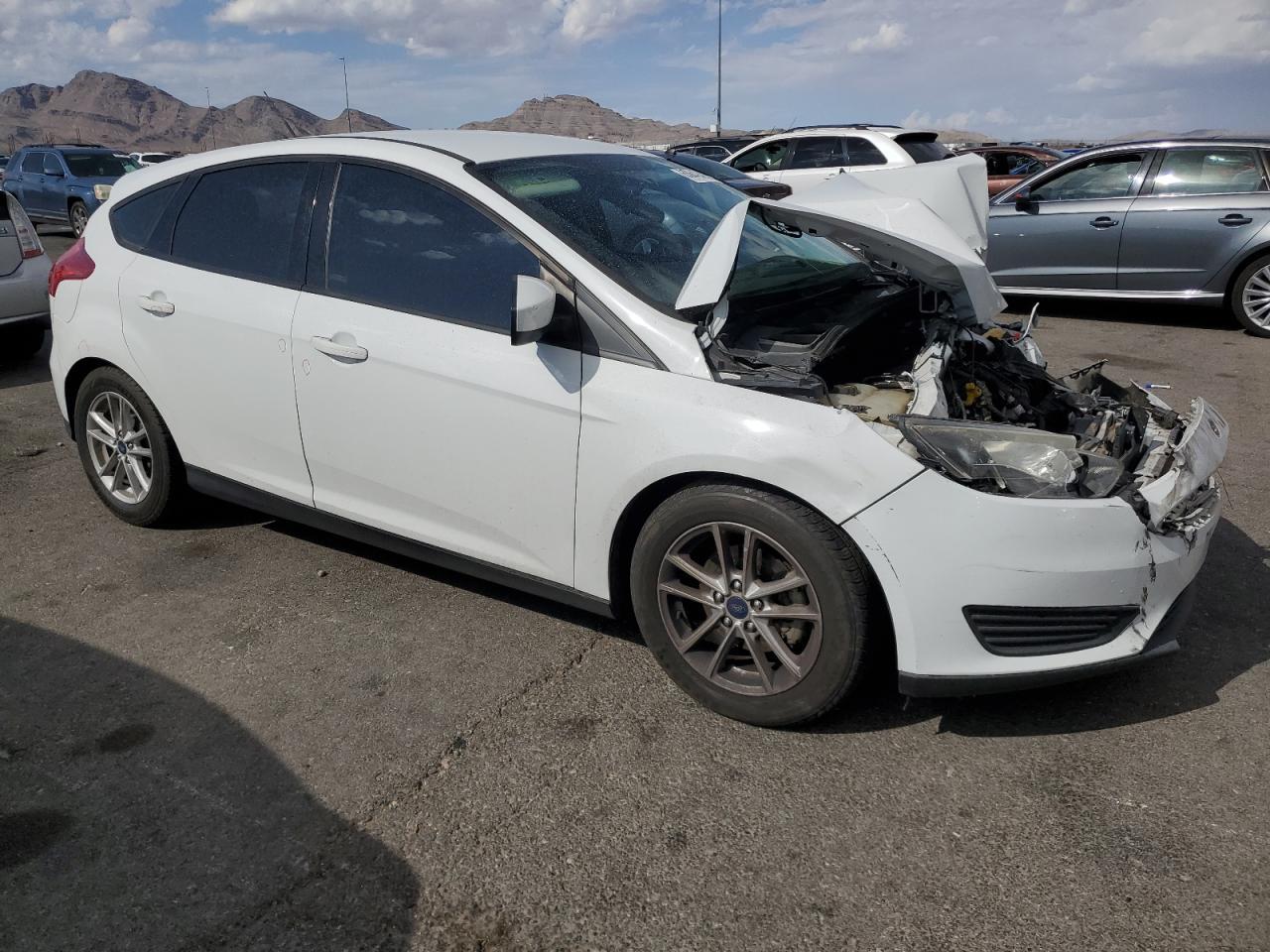 2018 Ford Focus Se - Image 4