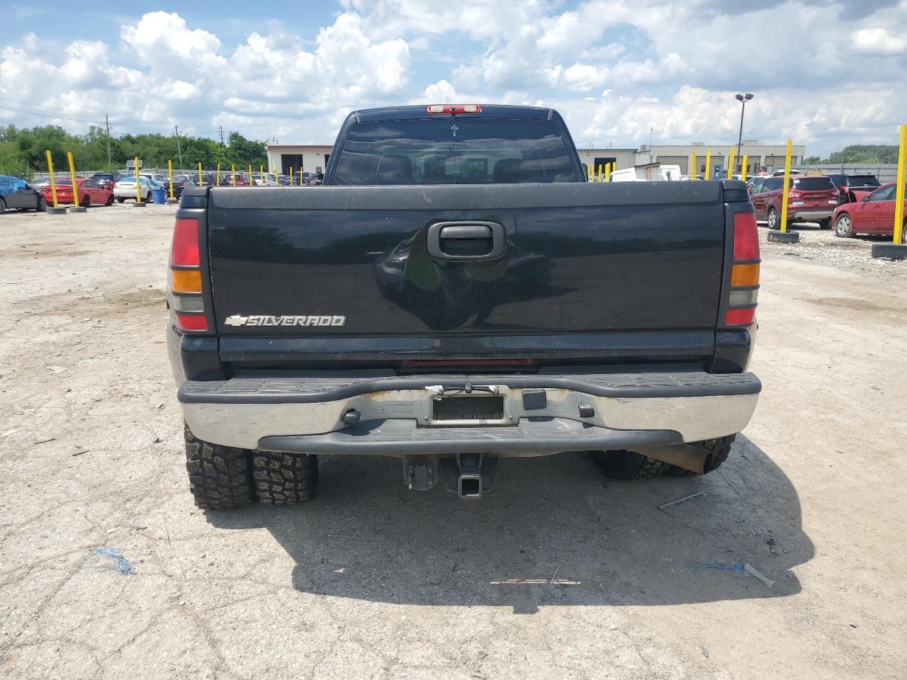 2007 Chevrolet Silverado K3500 - Image 6