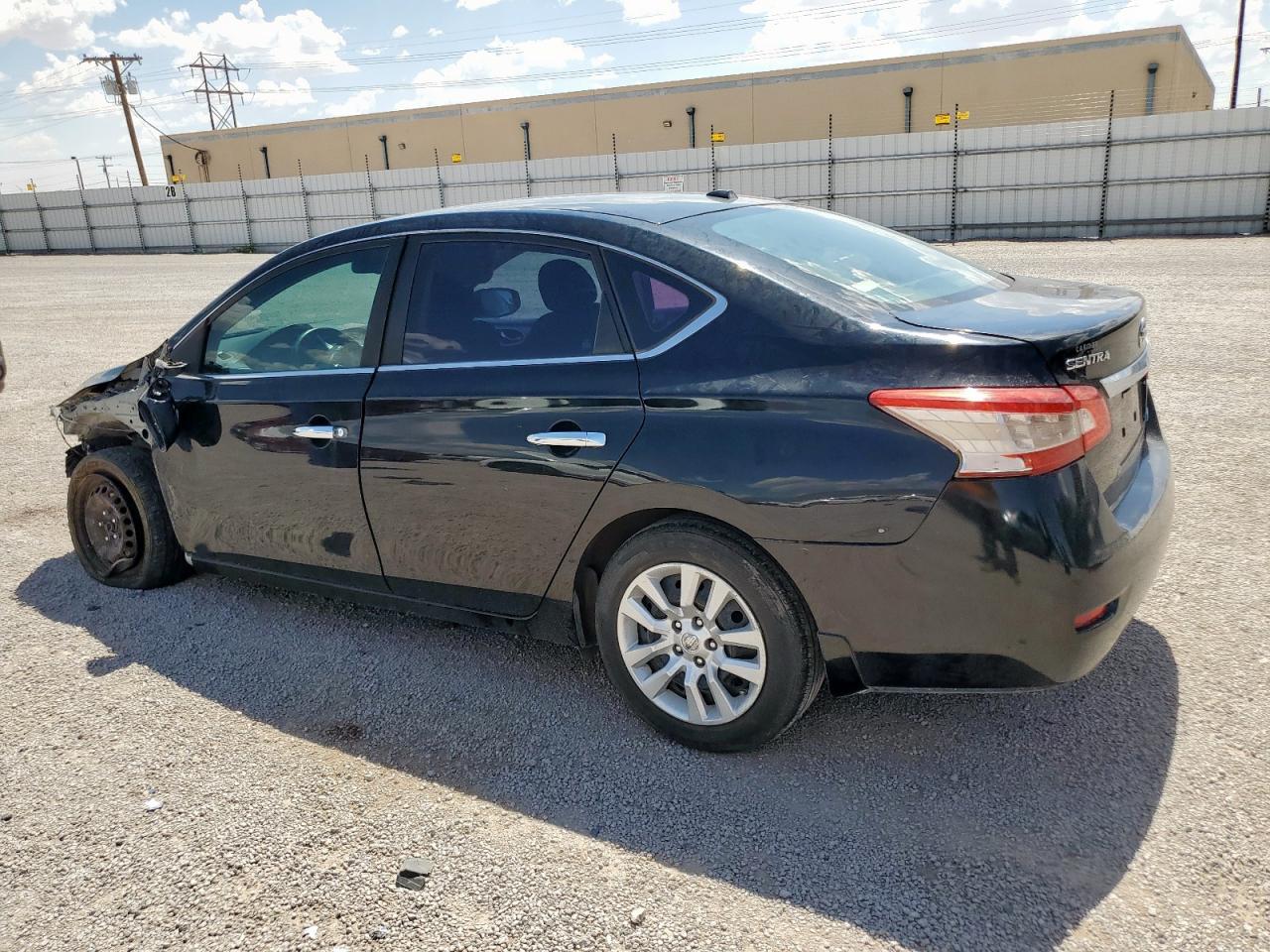 2013 Nissan Sentra S - Фото 2