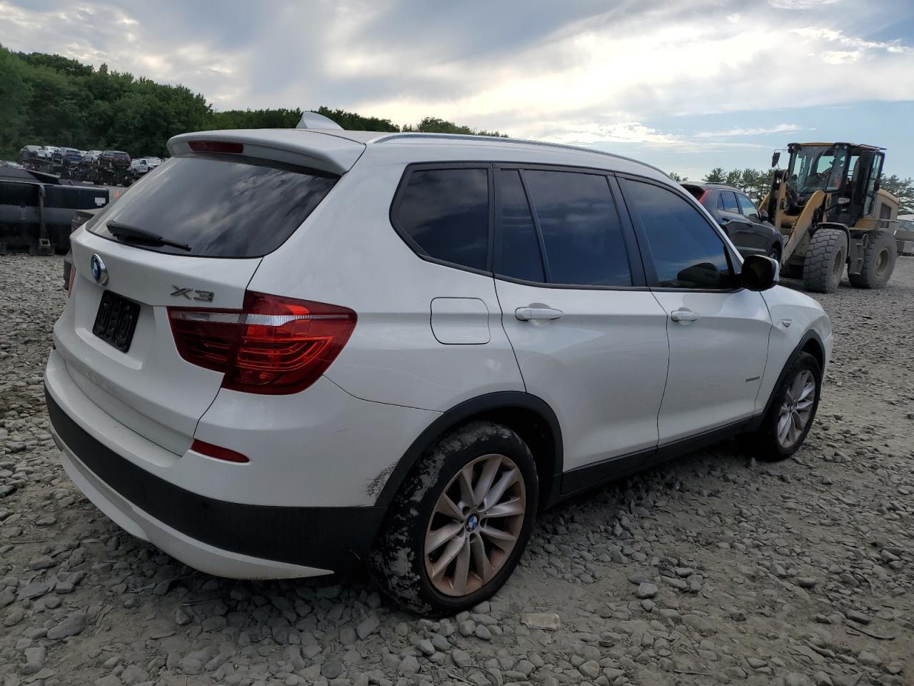2014 BMW X3 xDrive28I - Image 3
