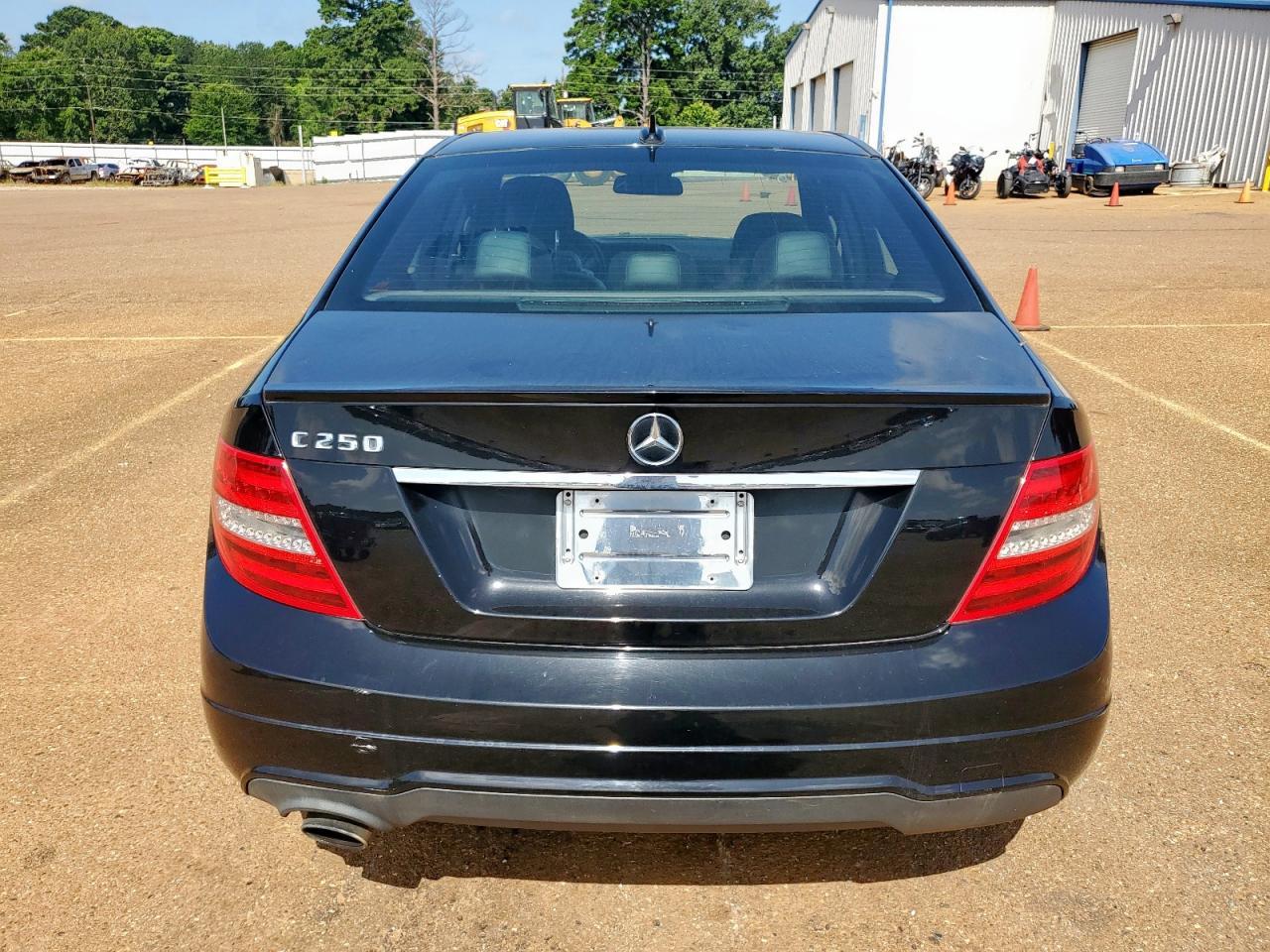 2012 Mercedes-Benz C 250 - Фото 6