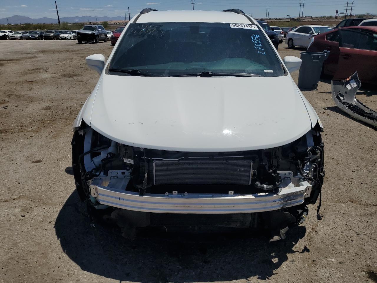 2020 Chrysler Pacifica Hybrid Touring L - Image 5