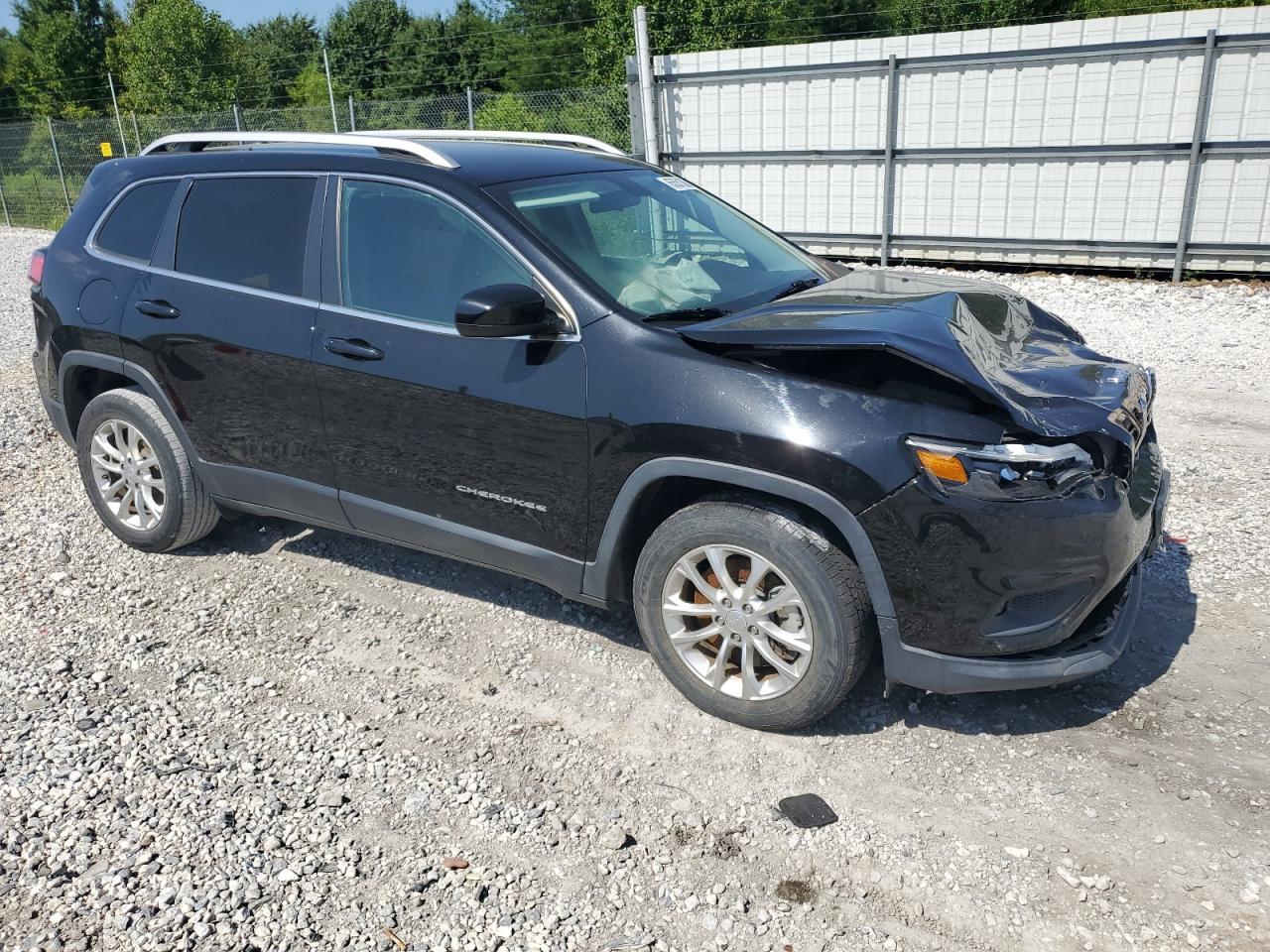 2019 Jeep Cherokee Latitude - Фото 4
