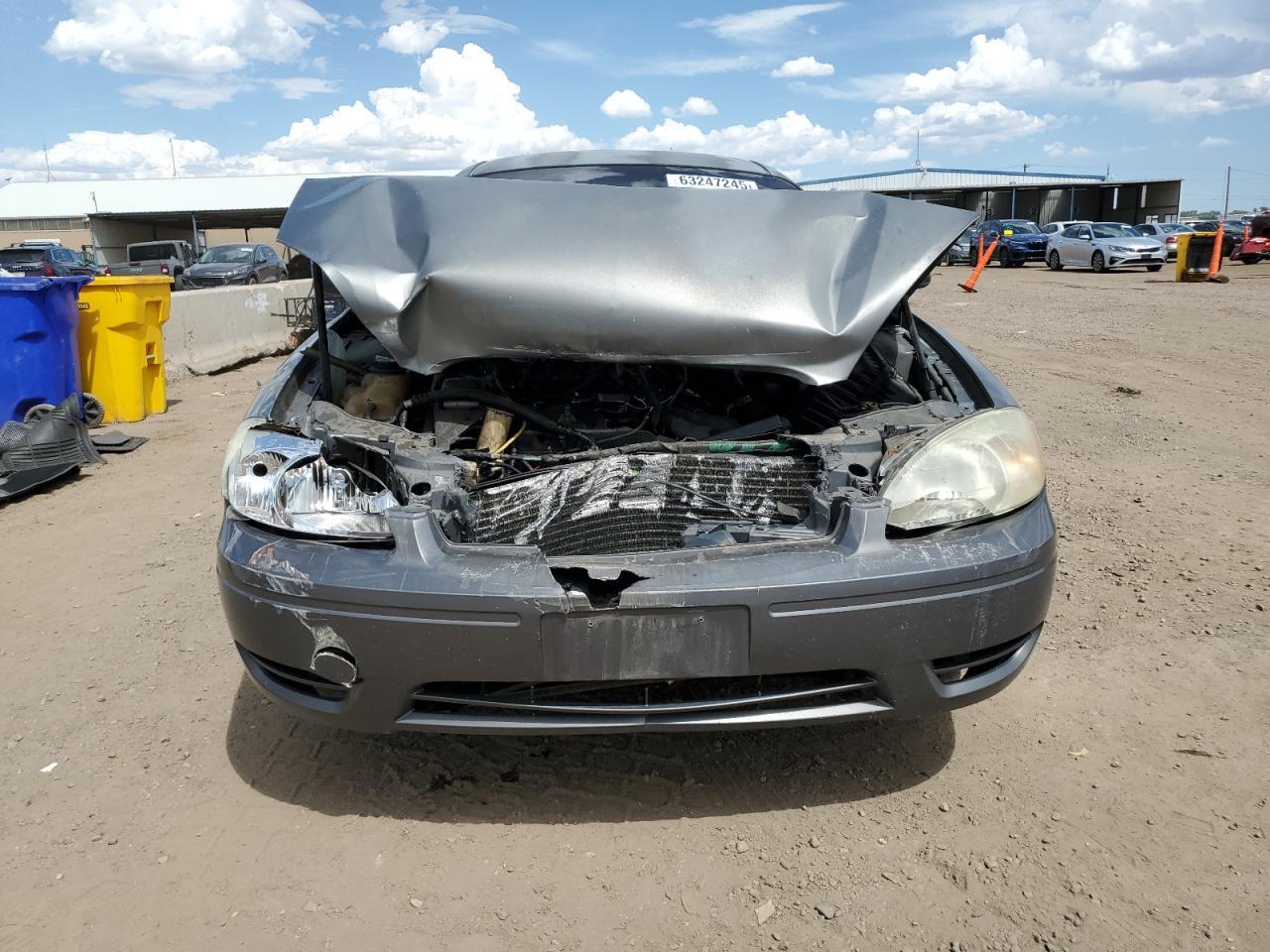 2005 Ford Taurus Se - Image 5