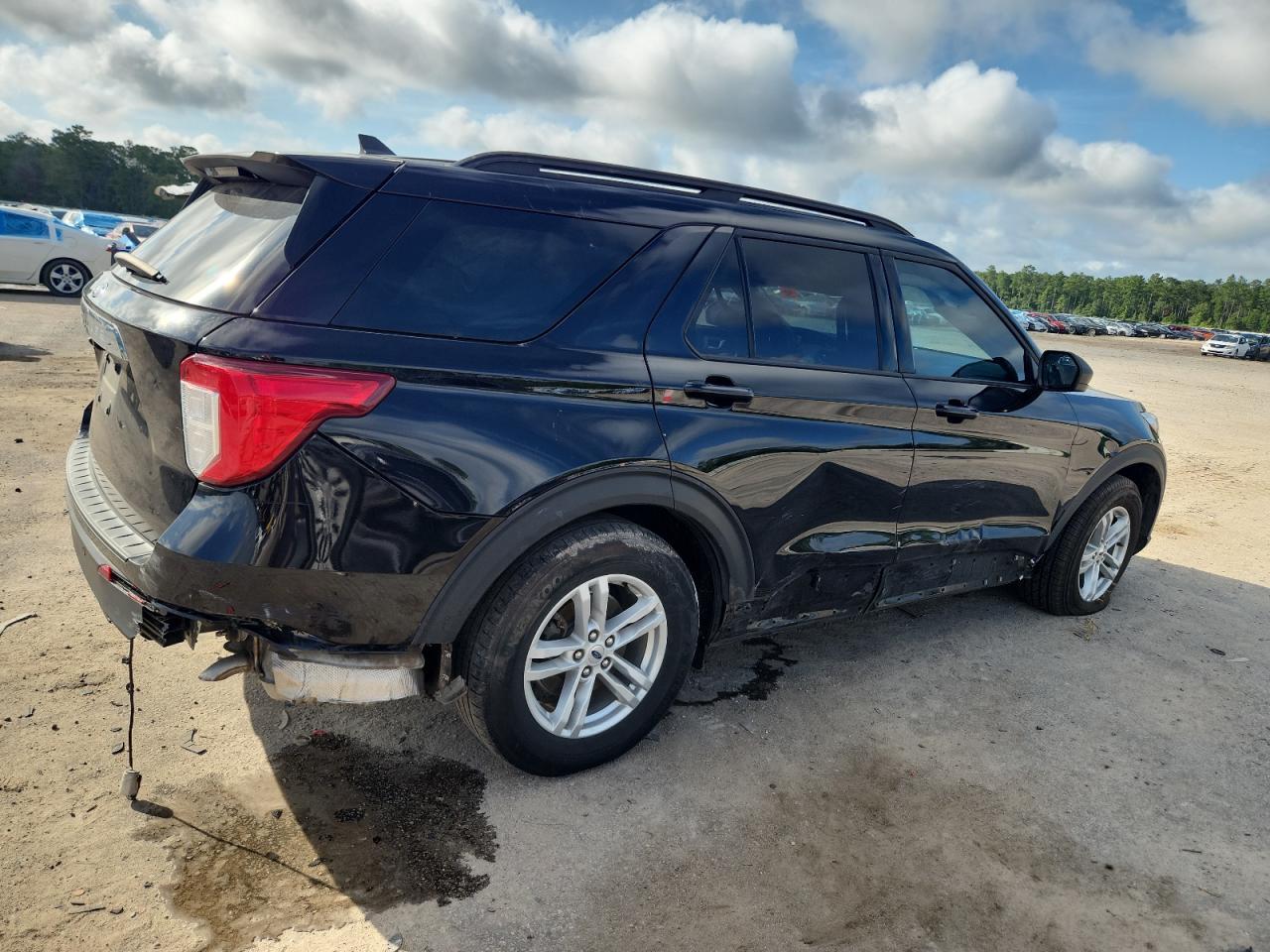 2021 Ford Explorer Xlt - Фото 3