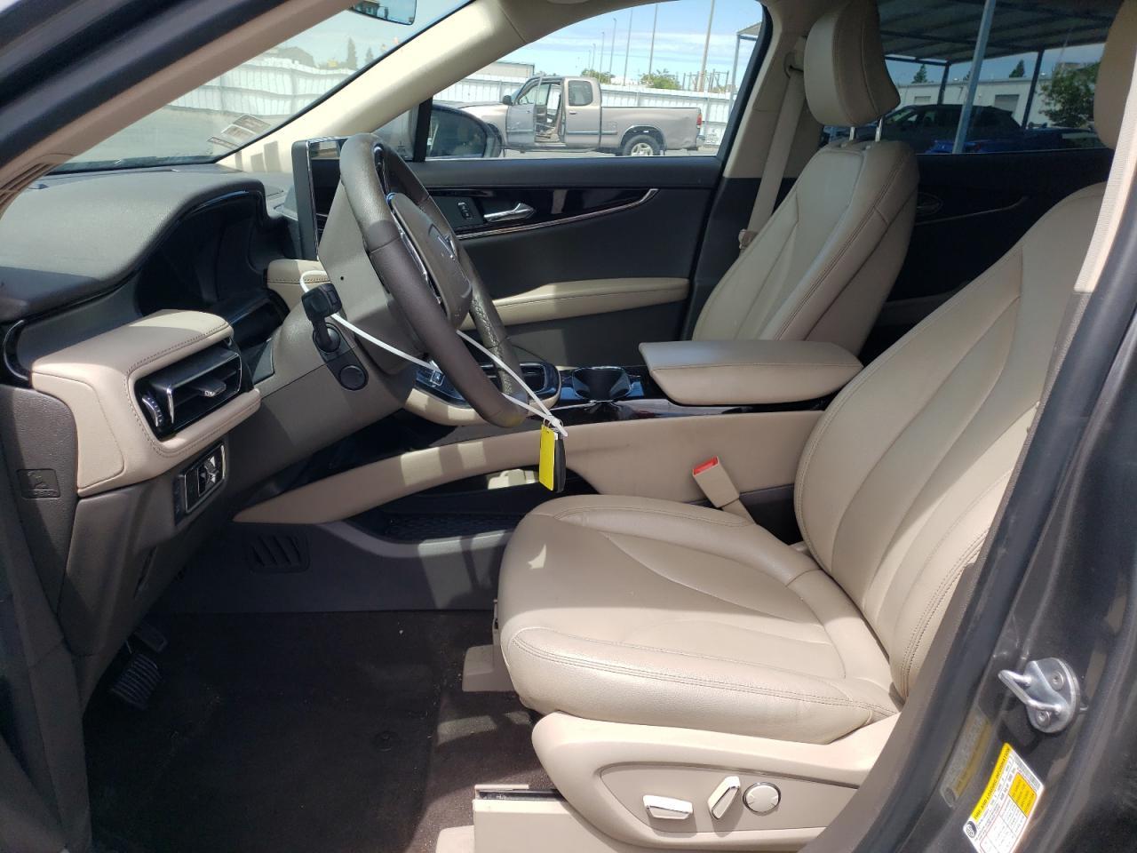 2022 Lincoln Nautilus - Image 7