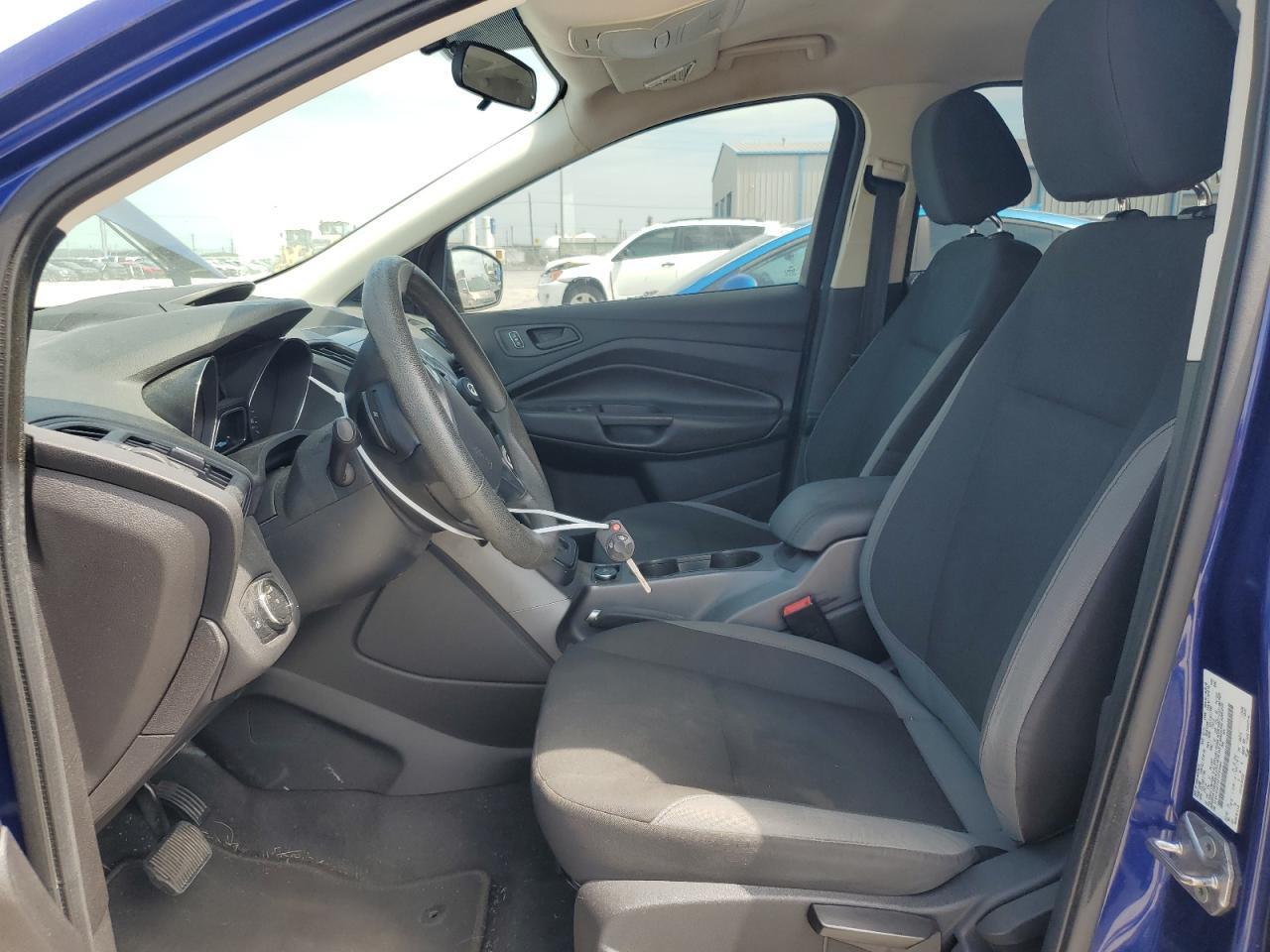 2014 Ford Escape S - Фото 7