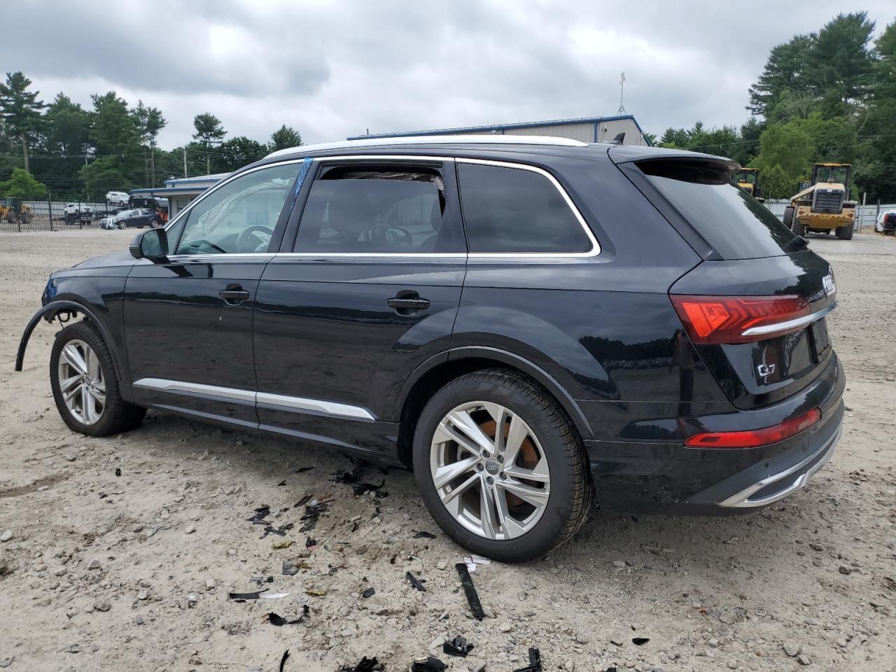 2021 Audi Q7 Premium Plus - Фото 2