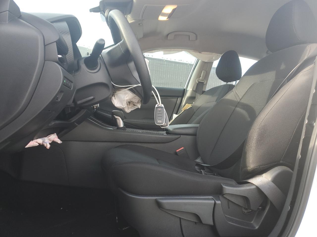 2024 Nissan Sentra S - Image 7