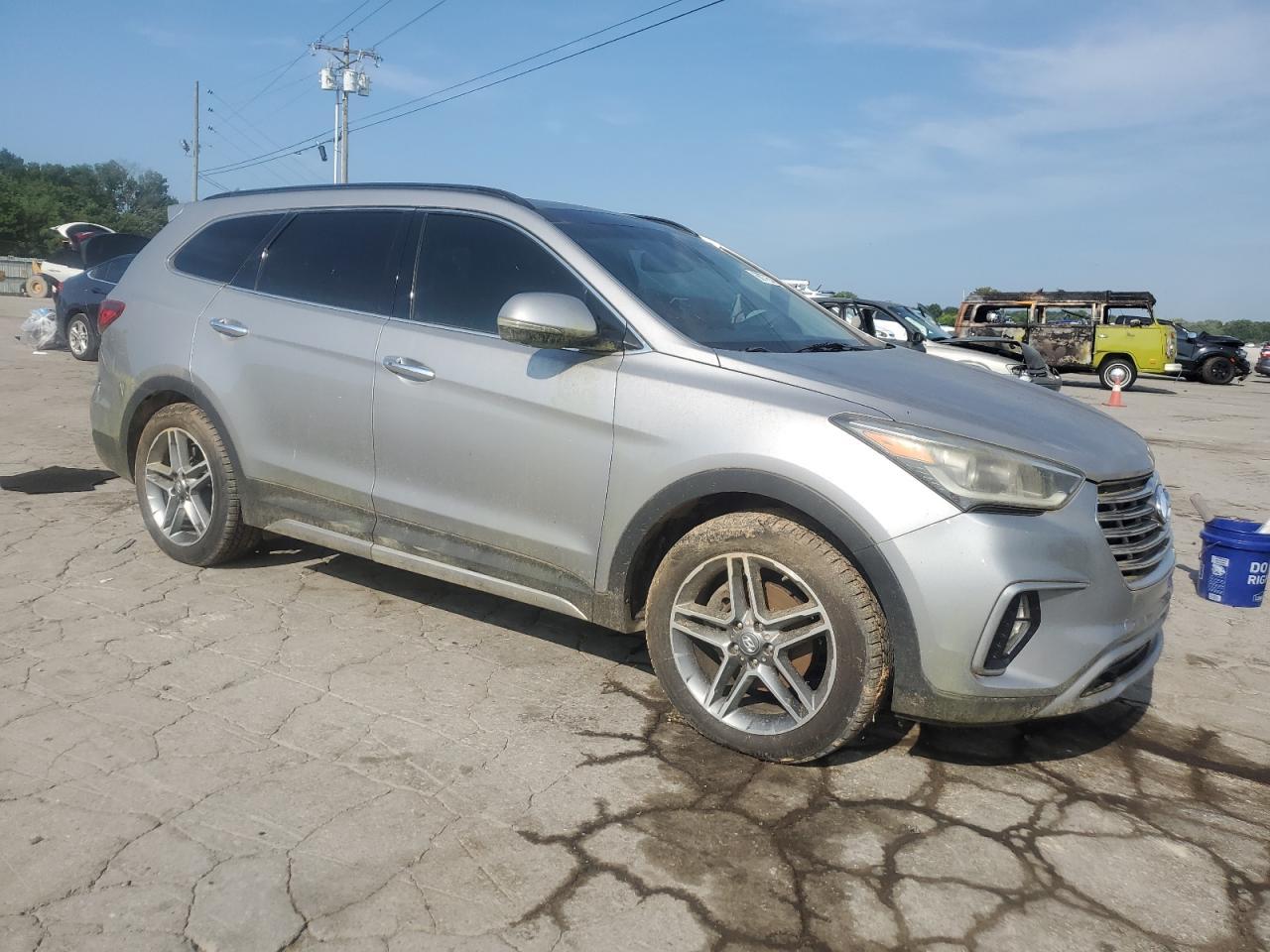 2017 Hyundai Santa Fe Se Ultimate - Image 4