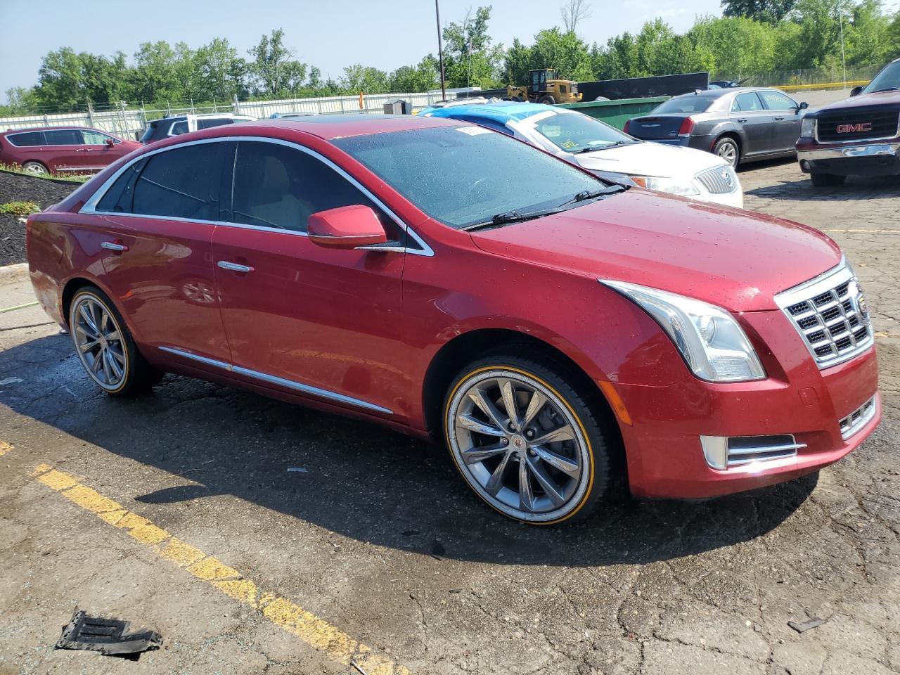 2013 Cadillac Xts Luxury Collection - Image 4