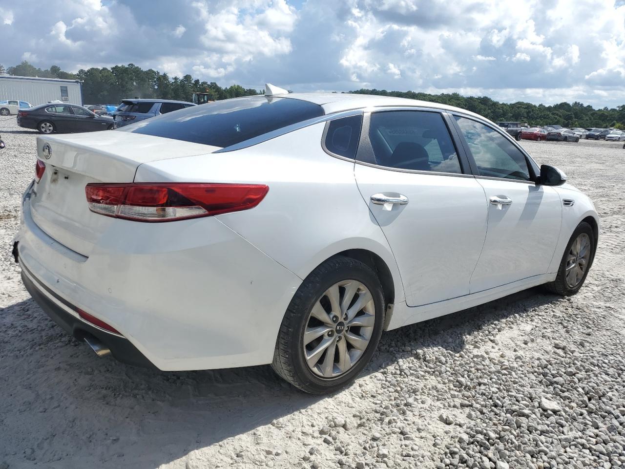 2017 Kia Optima Lx - Image 3