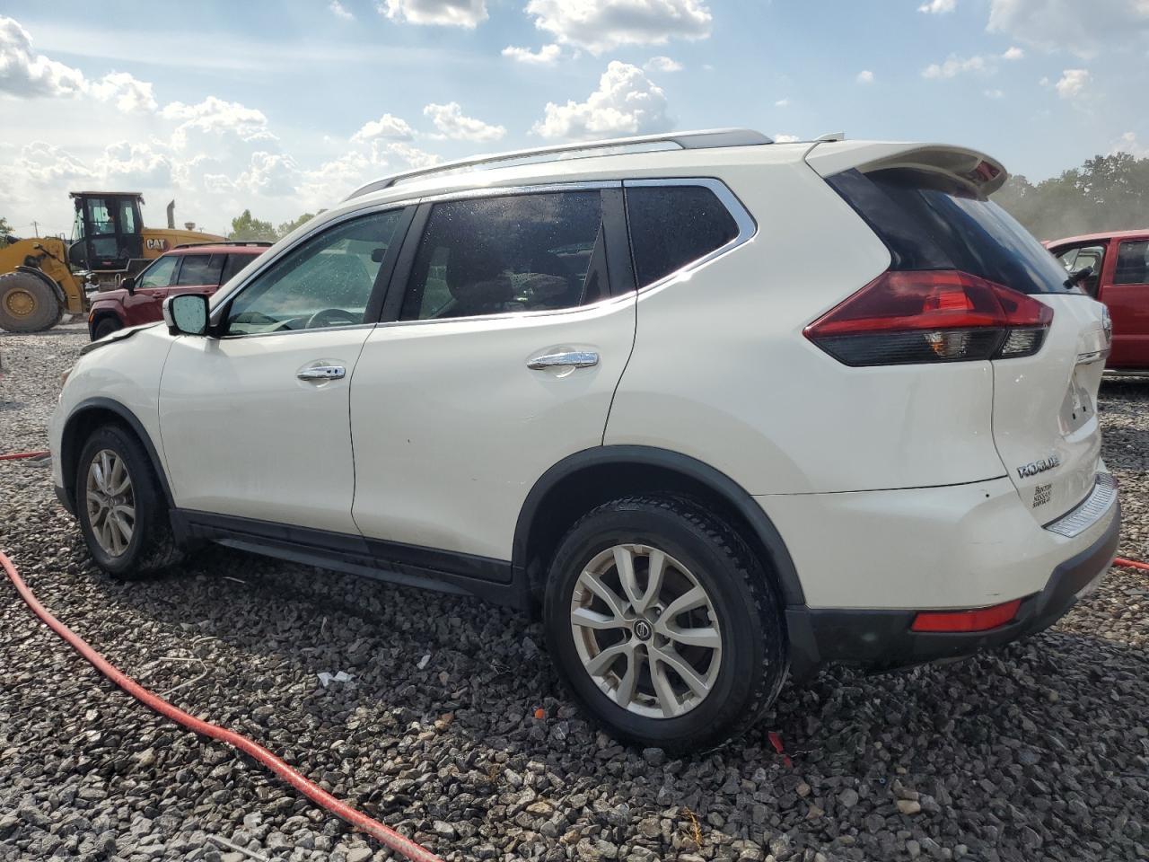 2018 Nissan Rogue S - Image 2