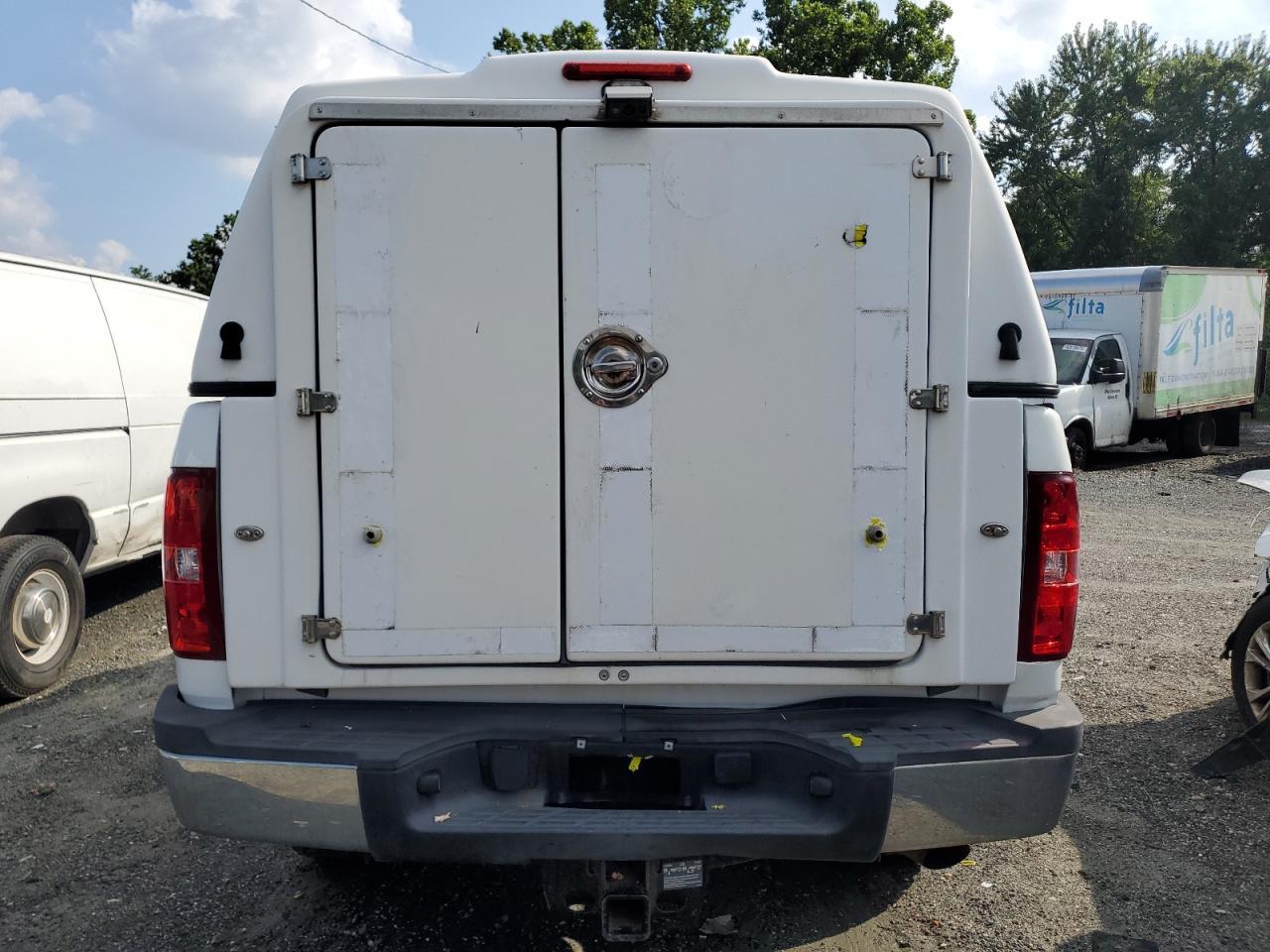 2014 Chevrolet Silverado K2500 Heavy Duty - Фото 6