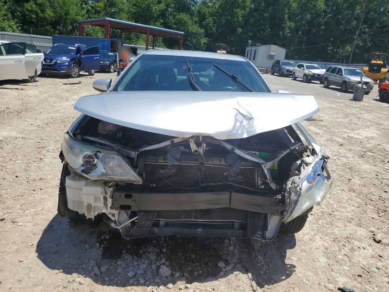 2014 Toyota Camry L - Image 5