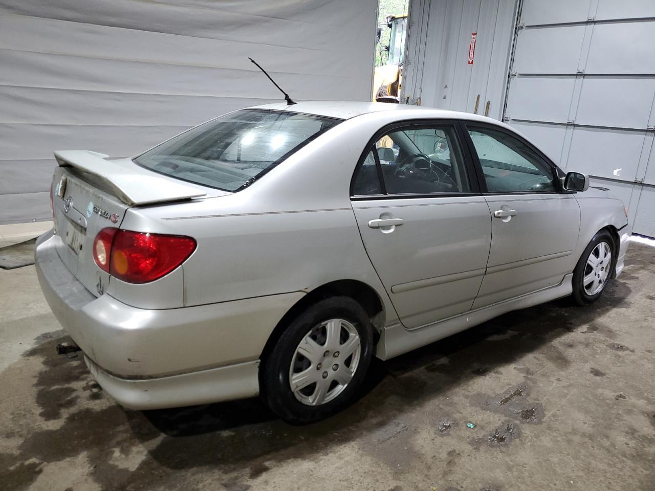 2004 Toyota Corolla Ce - Фото 3