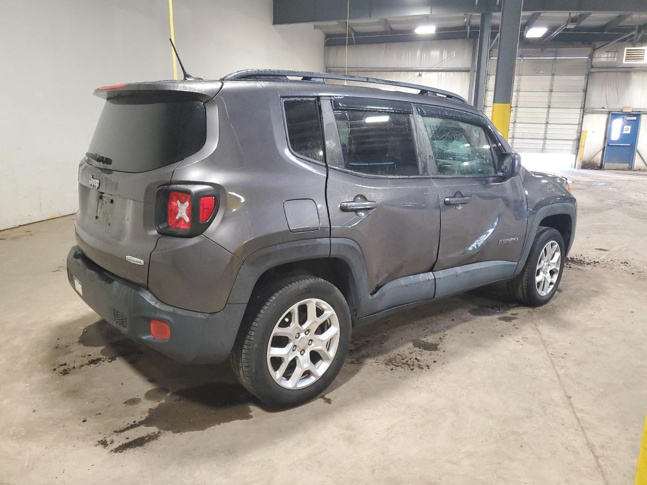 2017 Jeep Renegade Latitude - Фото 3