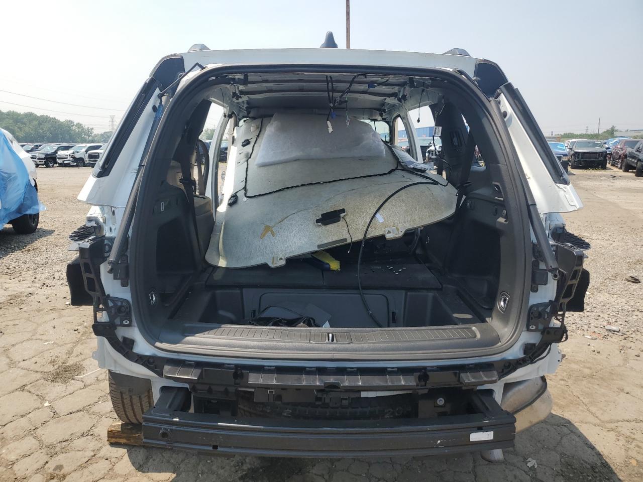 2024 Jeep Grand Cherokee L Laredo - Image 6