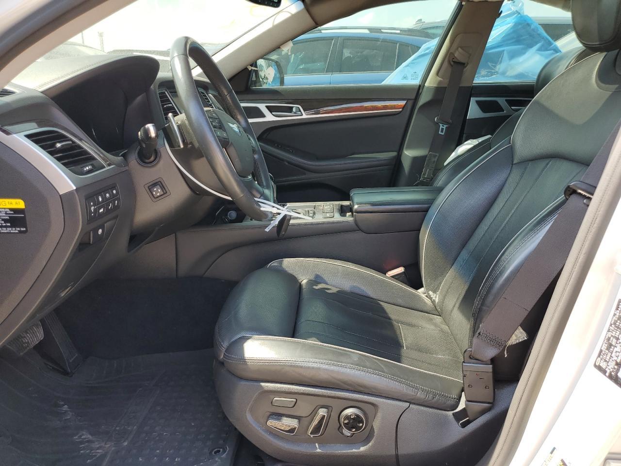 2016 Hyundai Genesis 3.8L - Image 7