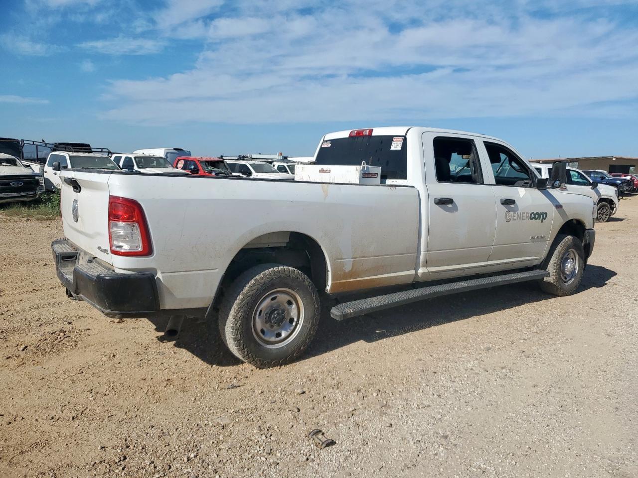 2022 Ram 2500 Tradesman - Image 3