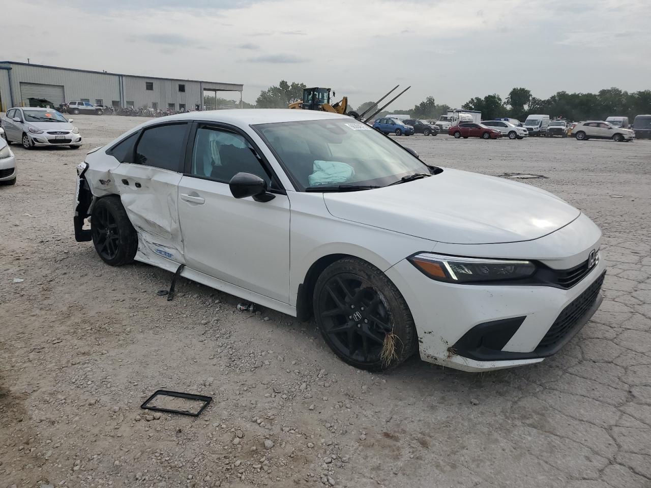 2024 Honda Civic Sport - Фото 4