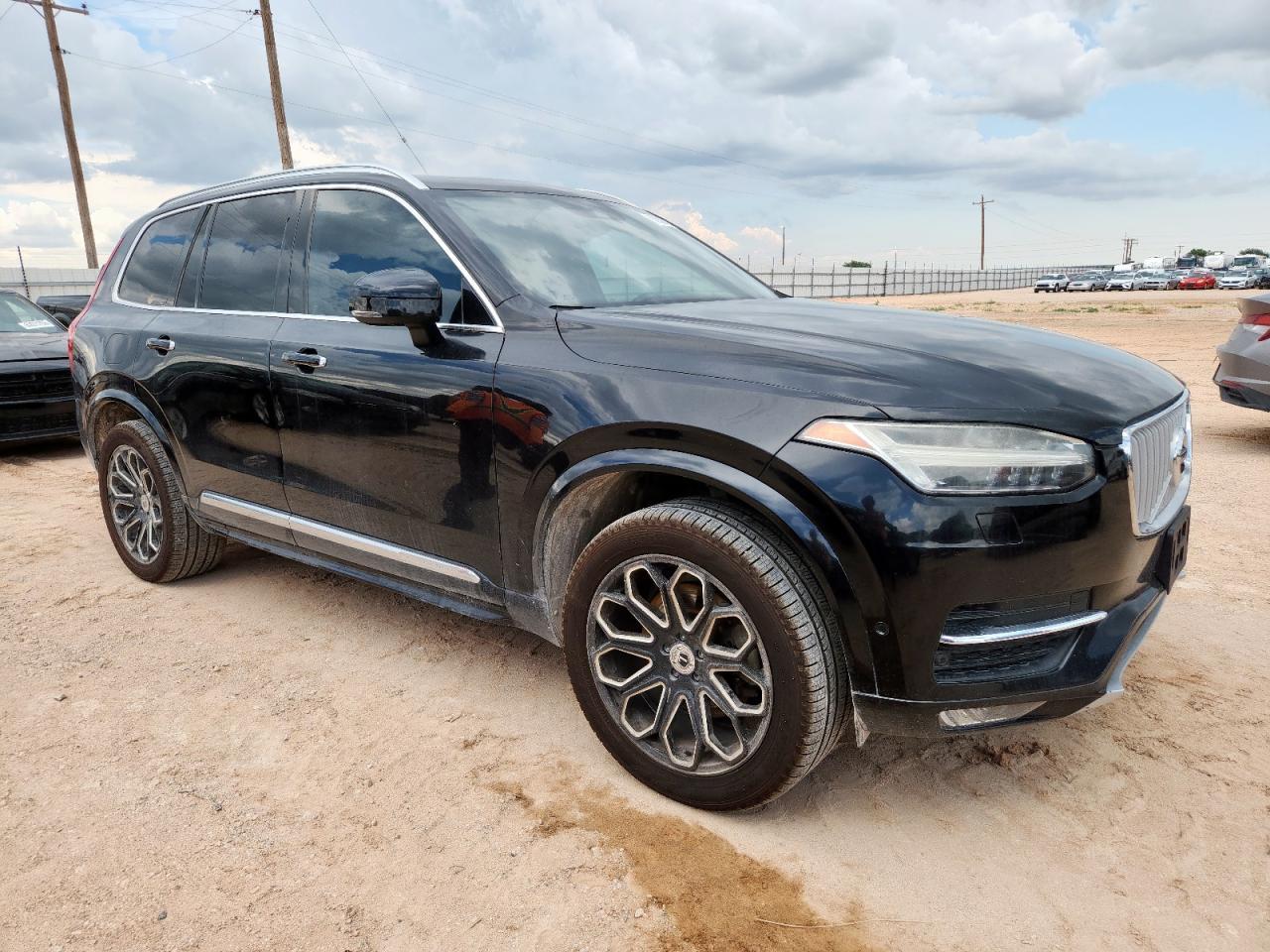 2017 Volvo Xc90 T6 - Image 4