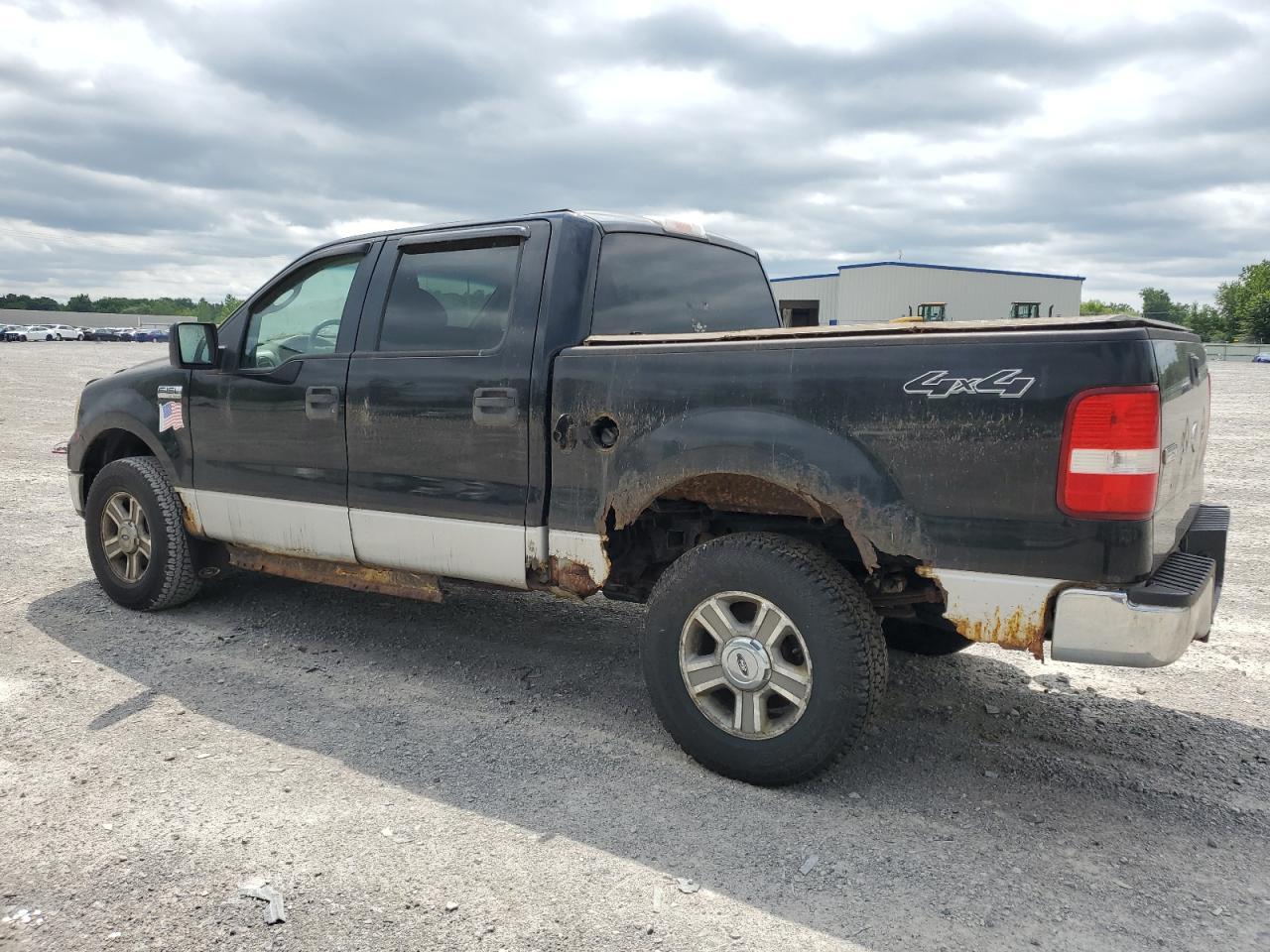 2005 Ford F150 Supercrew - Image 2