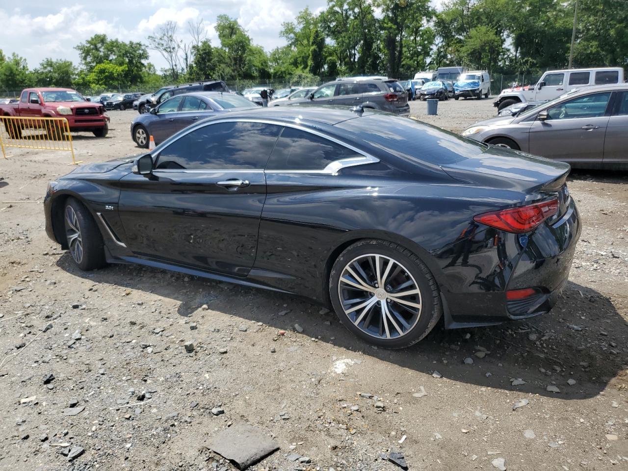 2018 Infiniti Q60 Luxe 300 - Image 2