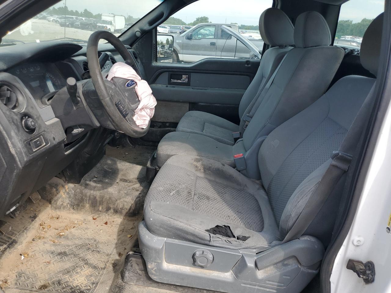 2014 Ford F150 - Image 7