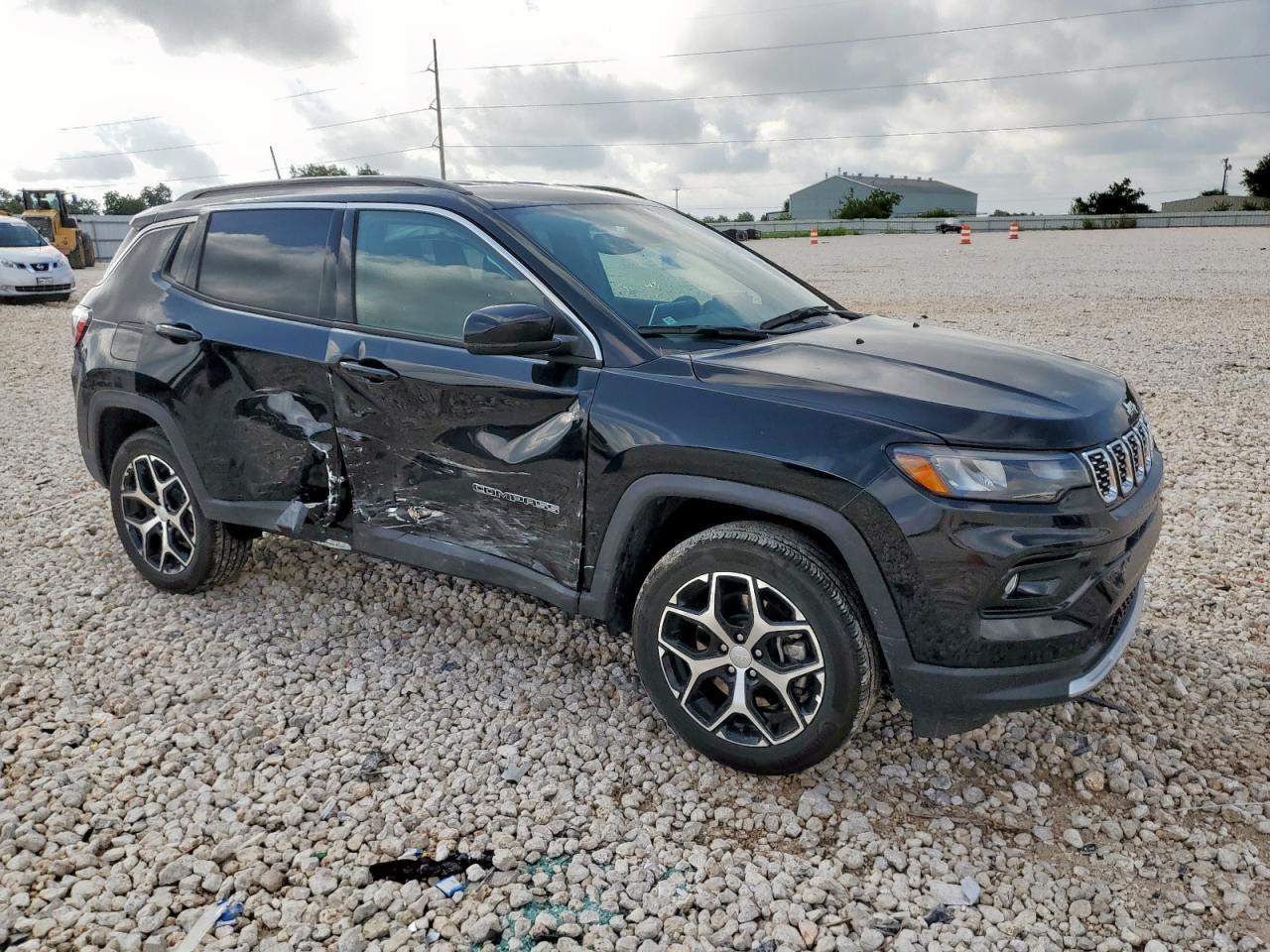 2024 Jeep Compass Limited - Image 4