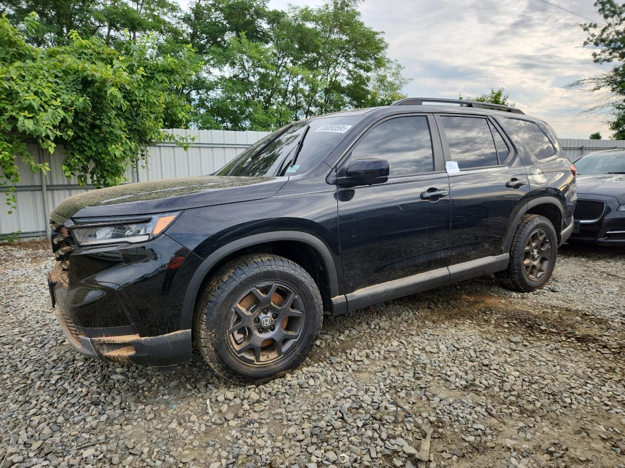 2025 Honda Pilot Trailsport