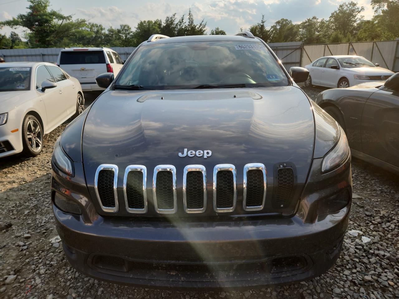 2016 Jeep Cherokee Latitude - Фото 5