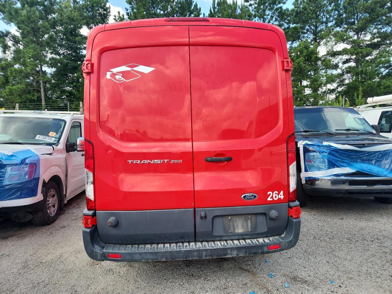 2016 Ford Transit T-250 - Фото 6