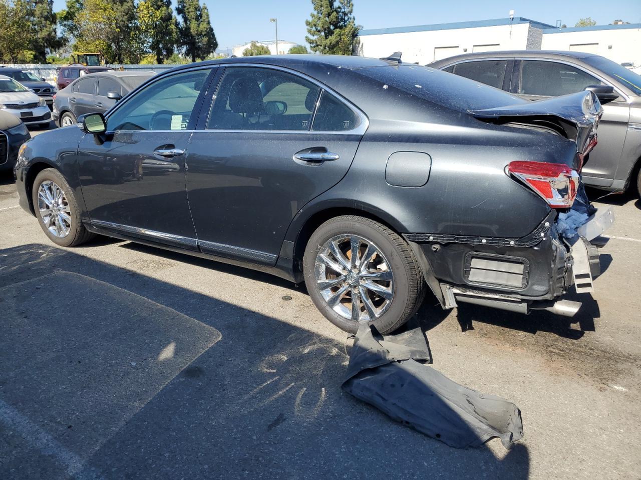 2011 Lexus Es 350 - Фото 2