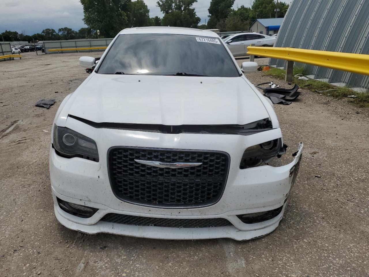 2020 Chrysler 300 S - Фото 5