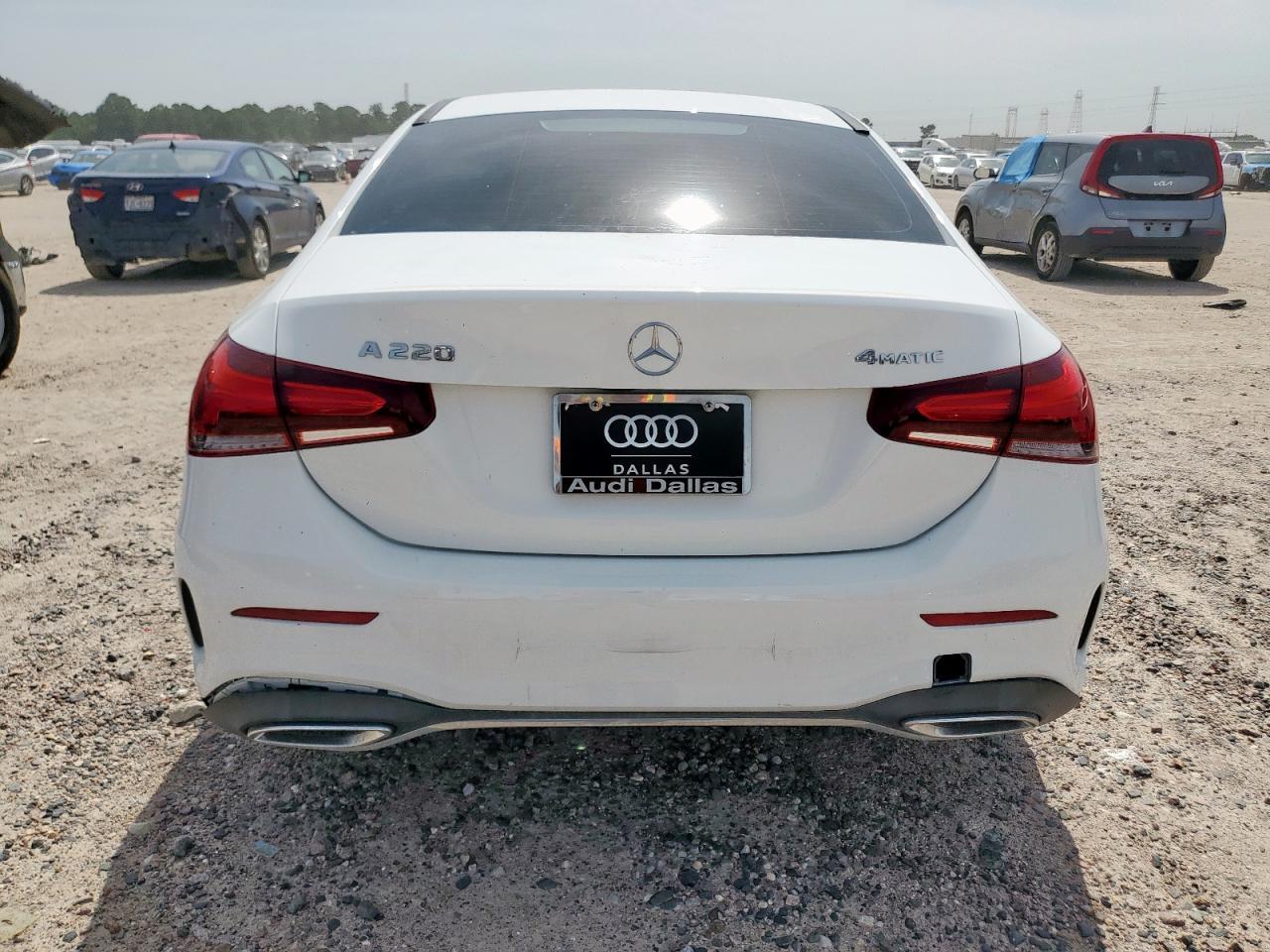 2022 Mercedes-Benz A 220 4Matic - Image 6