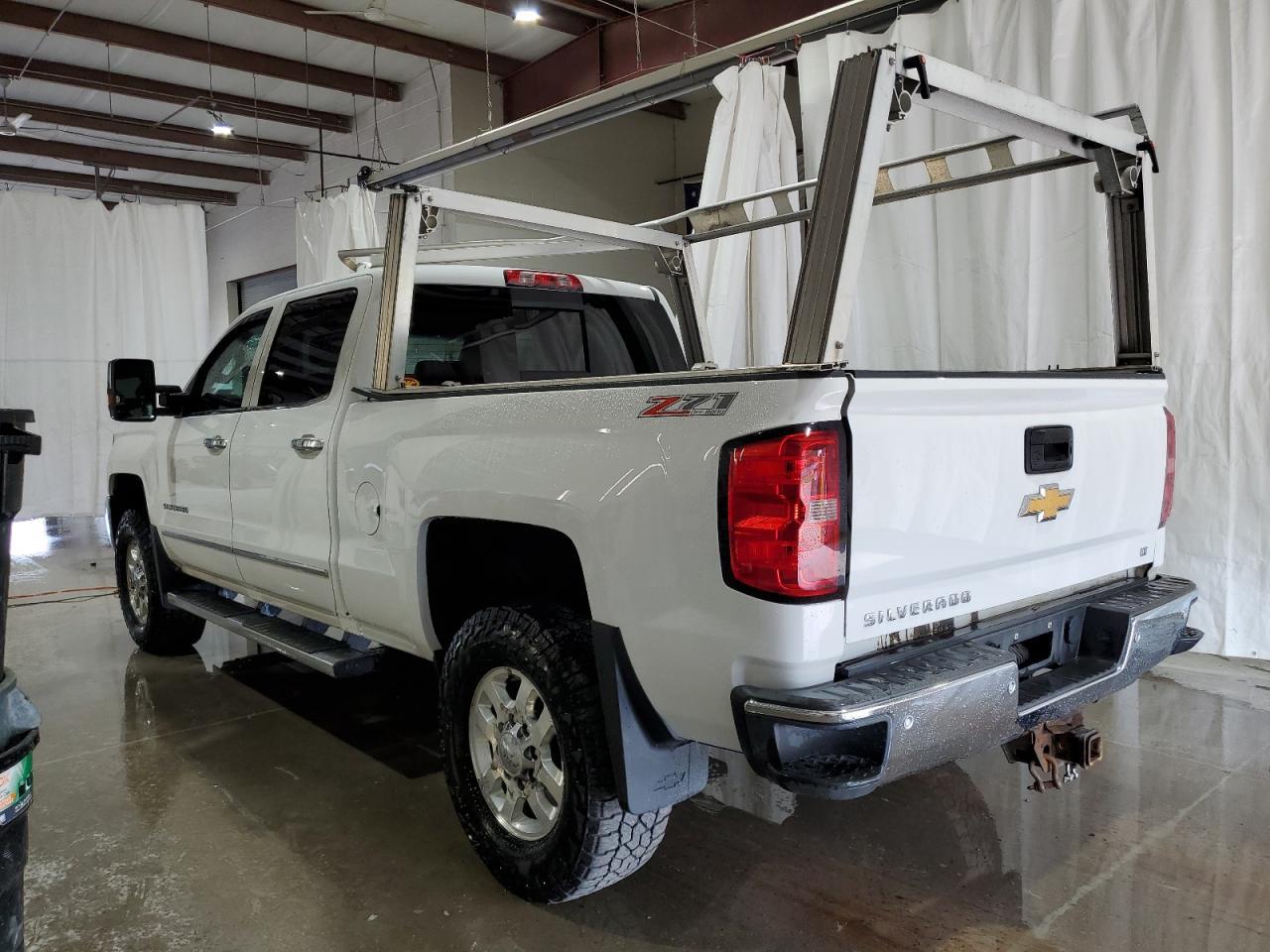 2015 Chevrolet Silverado K2500 Heavy Duty Ltz - Фото 2