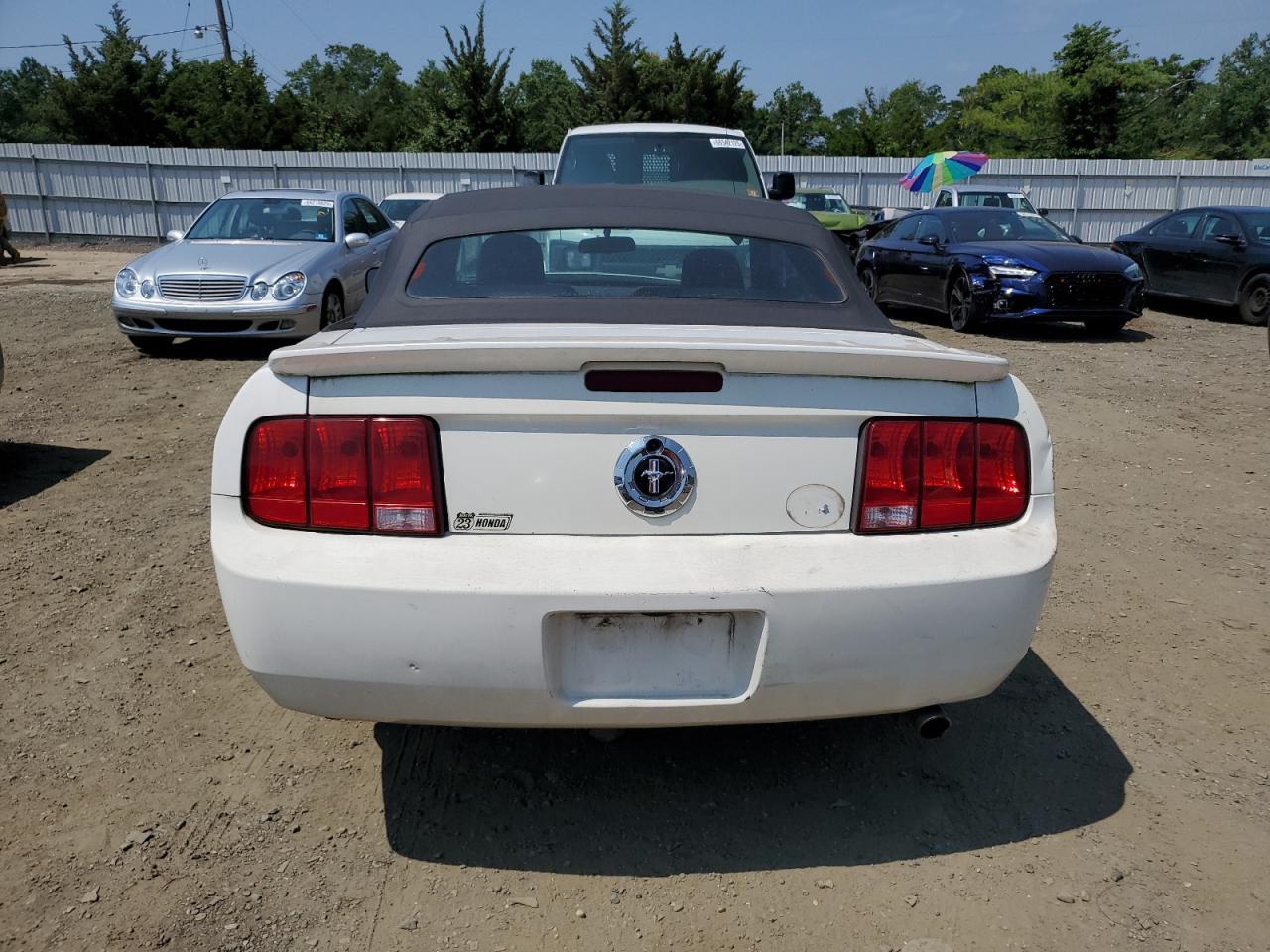 2008 Ford Mustang - Image 6